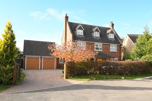 5 Broome Close,  Kings Bromley