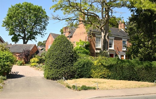 Bond End House 28 Bond End,  Yoxall