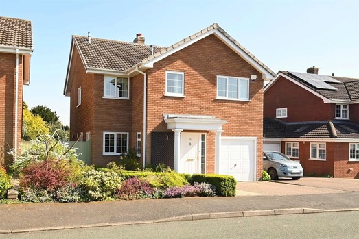 15 Fallowfield Drive,  Barton under Needwood