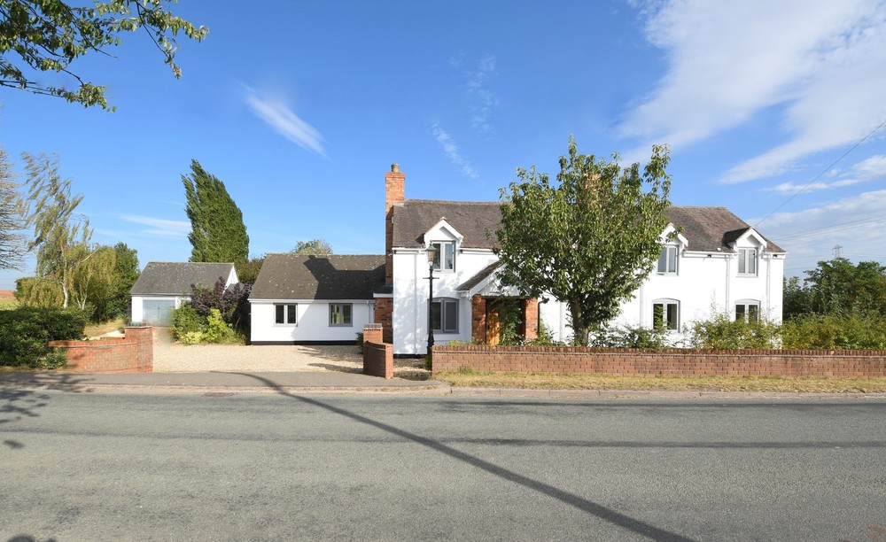 Willow Lodge... Another BEAUTIFUL New Instruction!
