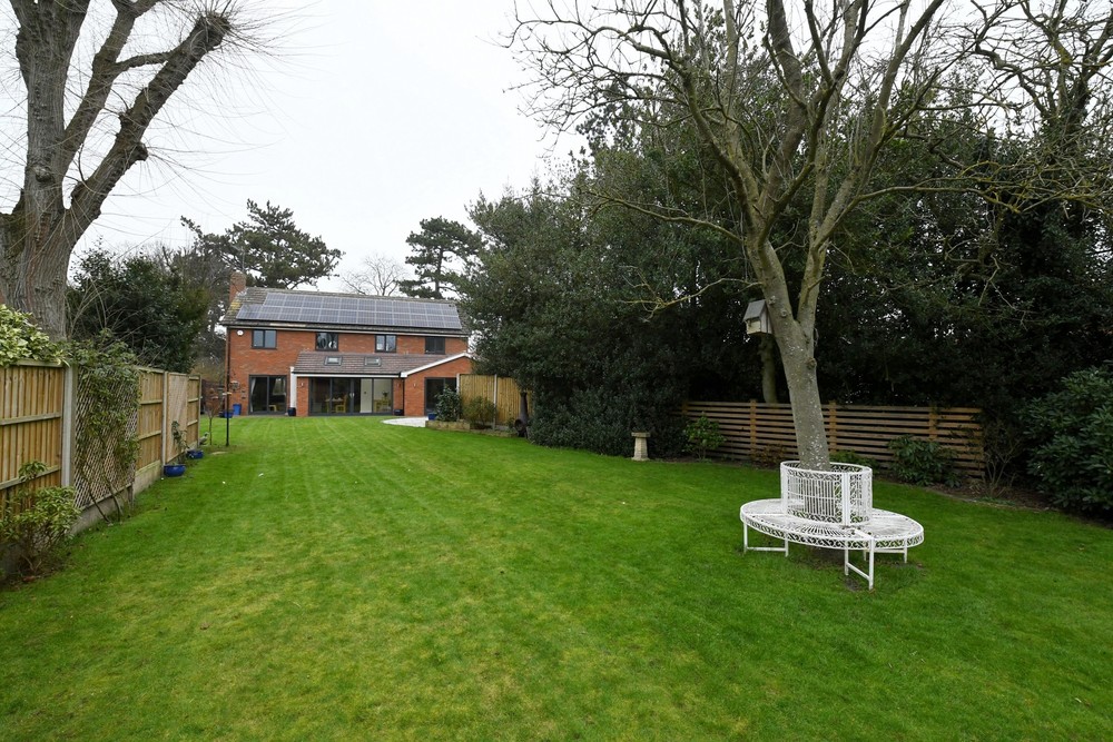 Sunningdale - Kings Bromley