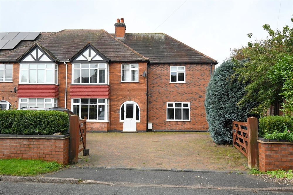 Traditional Semi Detached Home - Effinch Lane £595,000