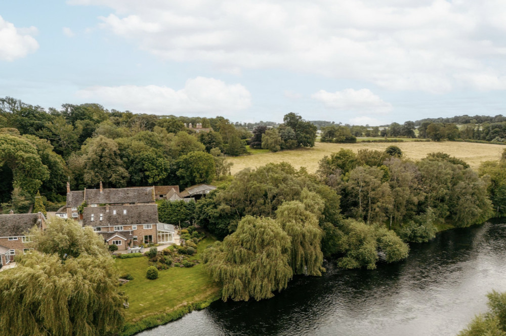 Secluded Setting and Tranquil Rural Views  Birchgrove, Walton on Trent
