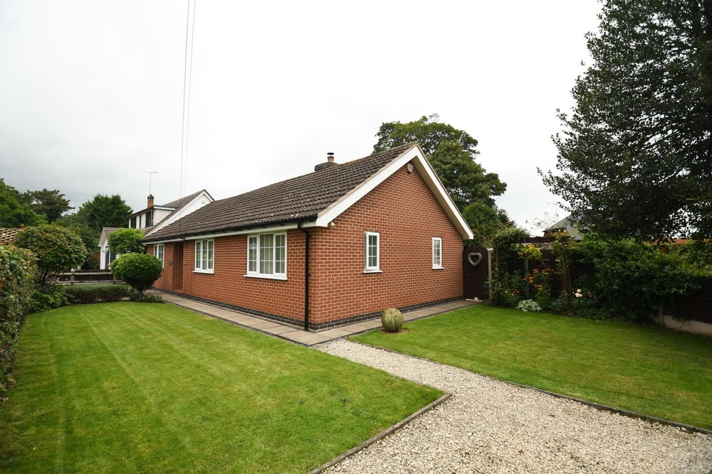 Your Dream Bungalow Awaits in Walton on Trent! Discover the charm of The Hollies, Walton on Trent.
