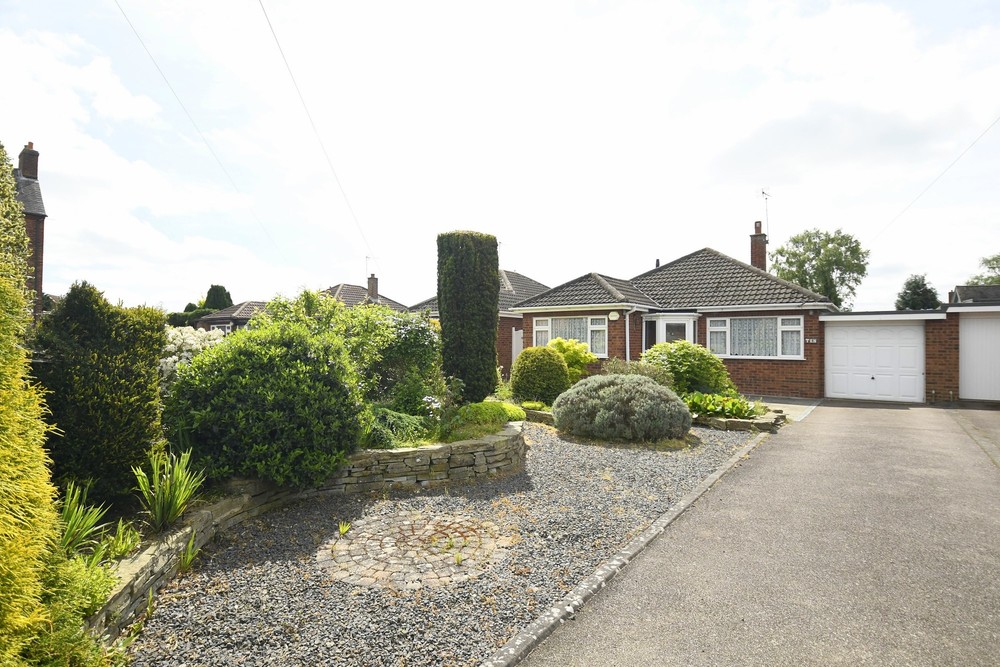Idyllic Link Detached Bungalow Church Lane in Kings Bromley Price: £340,000