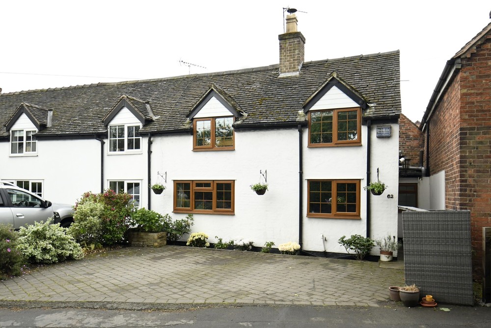 Orchard Cottage  Barton under Needwood  £315,000