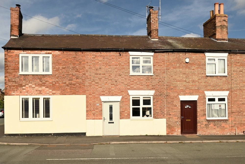 SOLD on First Viewing! Short Lane, Barton under Needwood