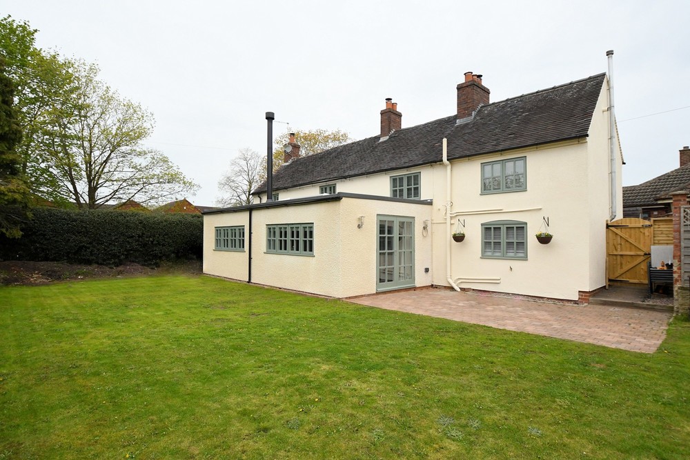 Glenfields, Kings Bromley £600,000