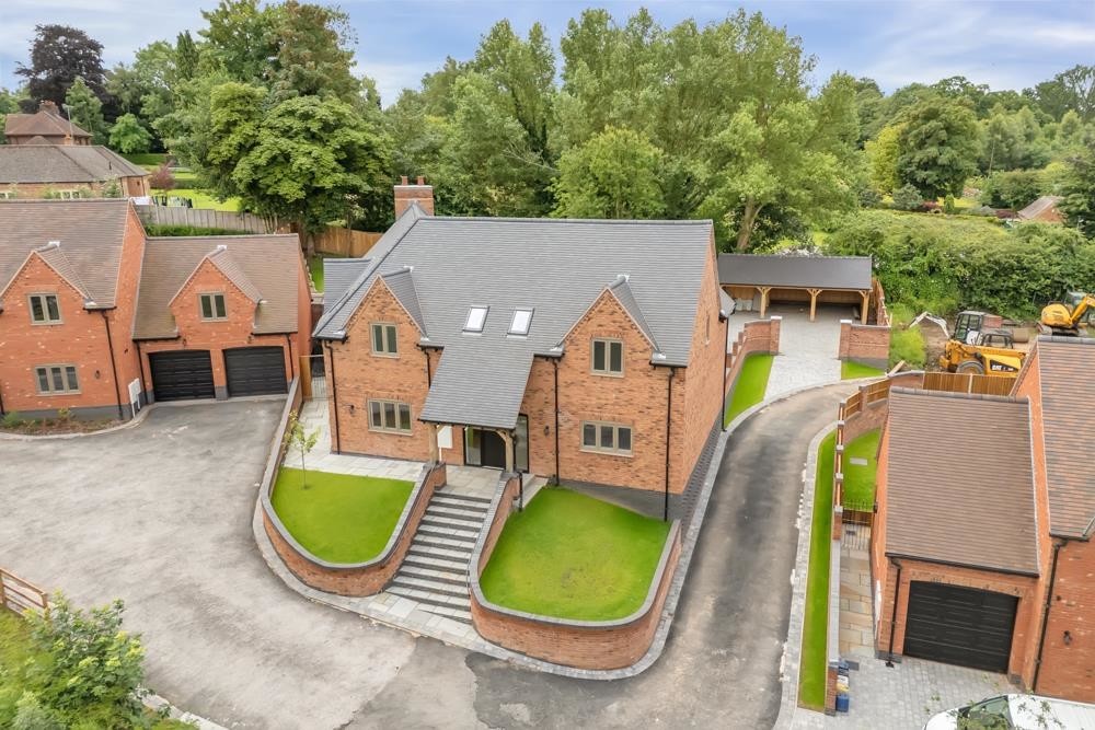 YOU'RE INVITED – OPEN HOUSE WEEKEND Saturday 7th & Sunday 8th June 11:00 AM – 1:00 PM Plots 3 & 4, Coton Road, Walton on Trent