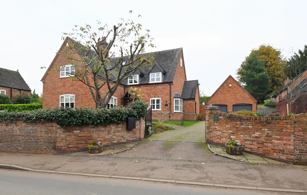 SALES AGREED! Great news – congratulations to our vendors and buyers!