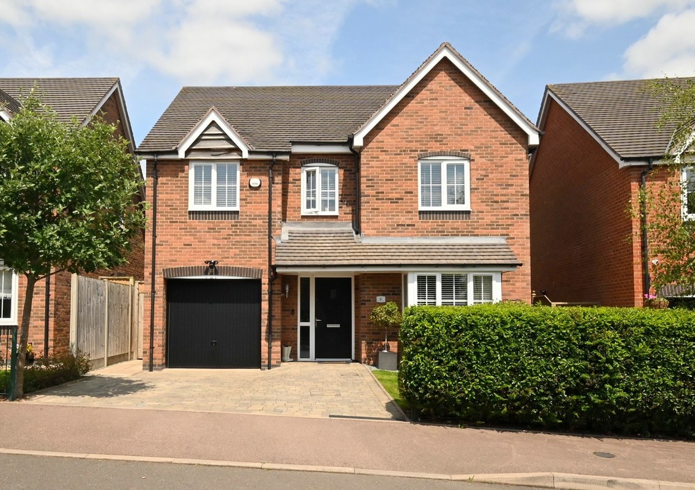 Another Fab New Listing! 6 St. Peters Way | £550,000